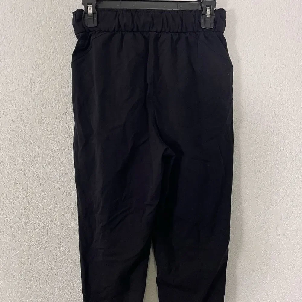 Lululemon Black Nylon On The Fly‎ Jogger Pants Women’s 6